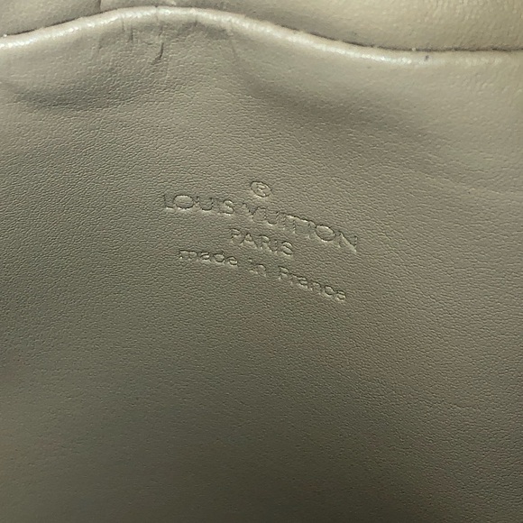 LOUIS VUITTON Wooster Vernis Monogram Crossbody Bag with Vachetta Shoulder Strap - Picture 10 of 17